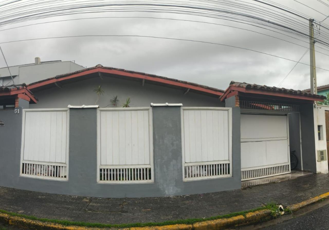 Casa 51 Hostel Ubatuba Eksteriør bilde